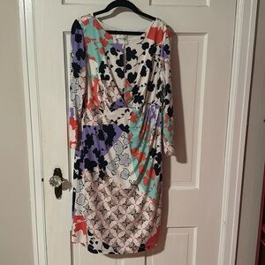 Donna Morgan Long Sleeve White Floral Size 12 Dress